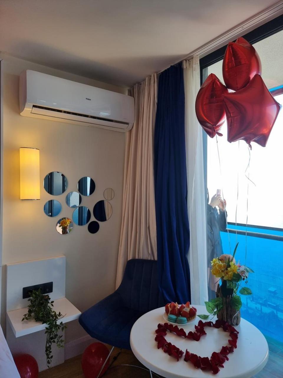 Orbi City Aparthotel Батумі Екстер'єр фото